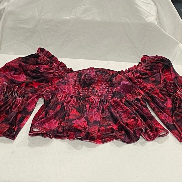NWT Chelsea & Violet Red Floral Blouse Size Large‎ - Picture 11 of 11